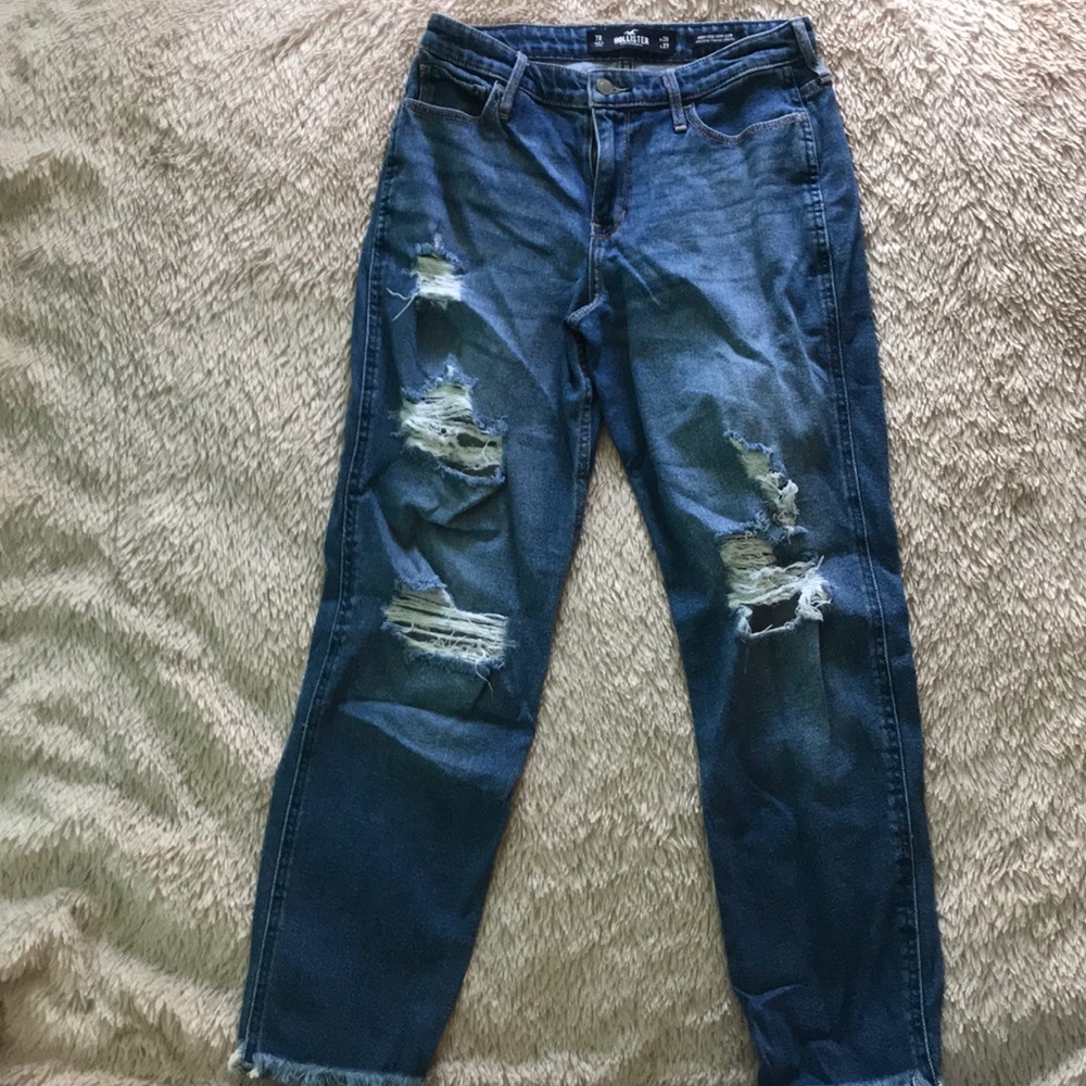 HOLLISTER high rise mom jeans